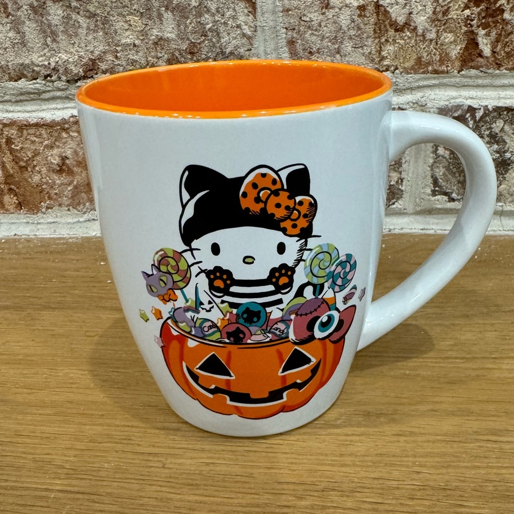 Halloween hello kitty large mug